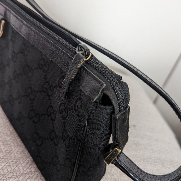 pre-loved Gucci GG Canvas Abbey D-Ring Pochette - Picture 6 of 11